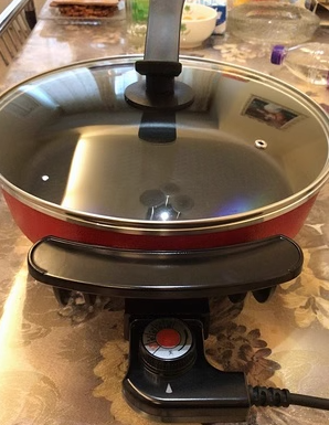 Hot Pot Electric - หม้อไฟฟ้าฉางหง 220V - กระทะเคลือบกันติดและควบคุมอุณหภูมิเพื่อการทำอาหารที่ปลอดภัยและดีต่อสุขภาพ