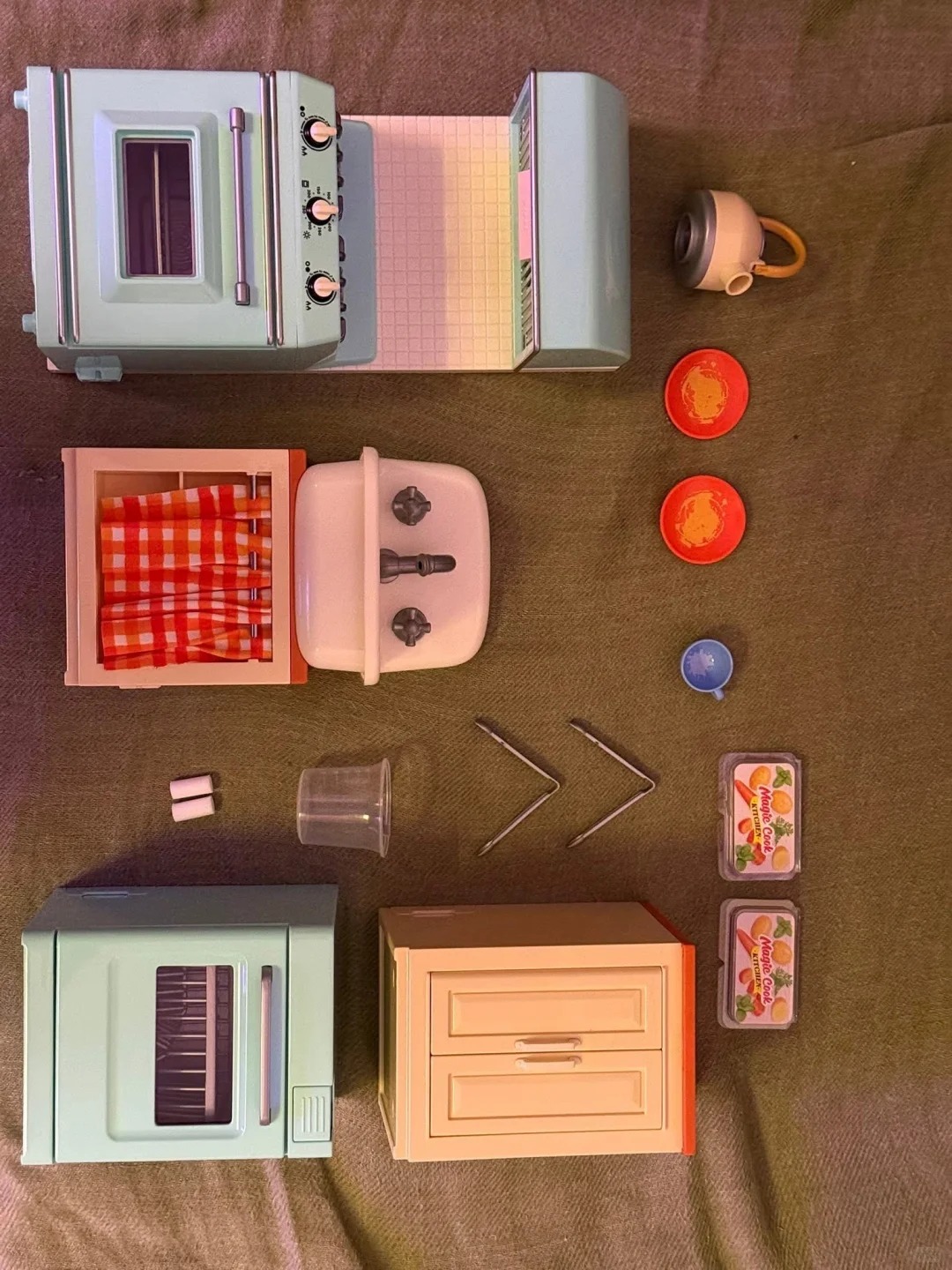ชุดครัวมินิแบรนด์ส์ ซูรู เมจิก - Kitchen Appliances Toys บทวิจารณ์และราคา